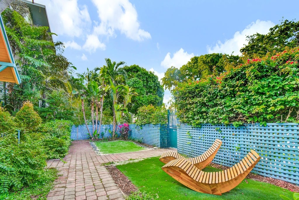 Boutique South Beach Hotel Sells by Luca Migliore