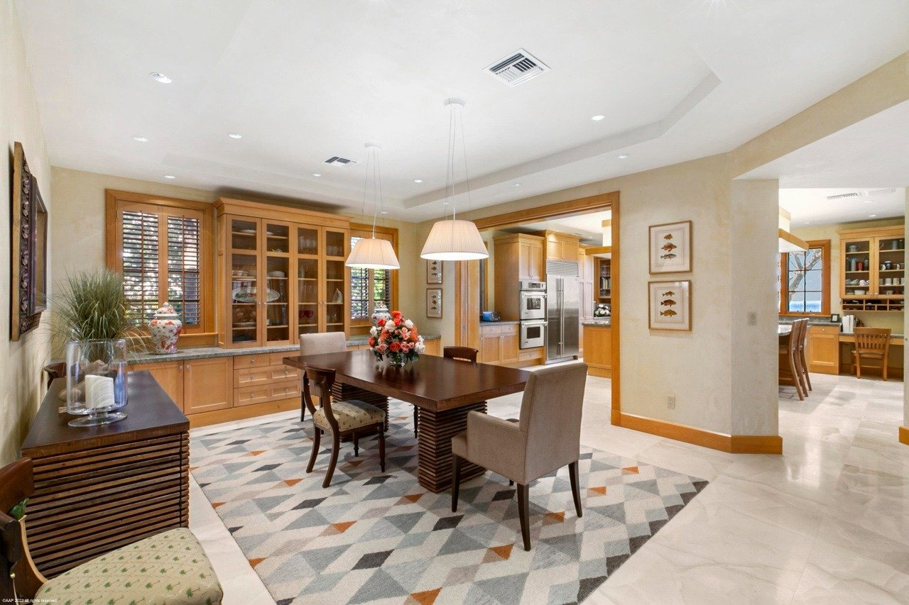 15 N Beach Rd