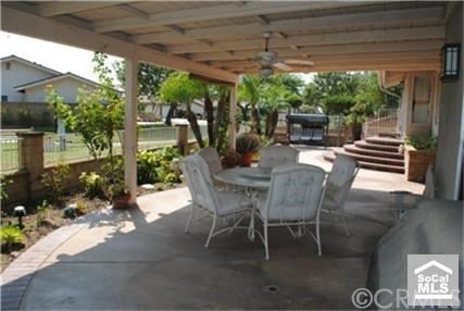 2218 HILLVIEW Cir