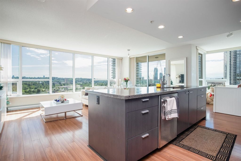 2200 Douglas Rd, #1404