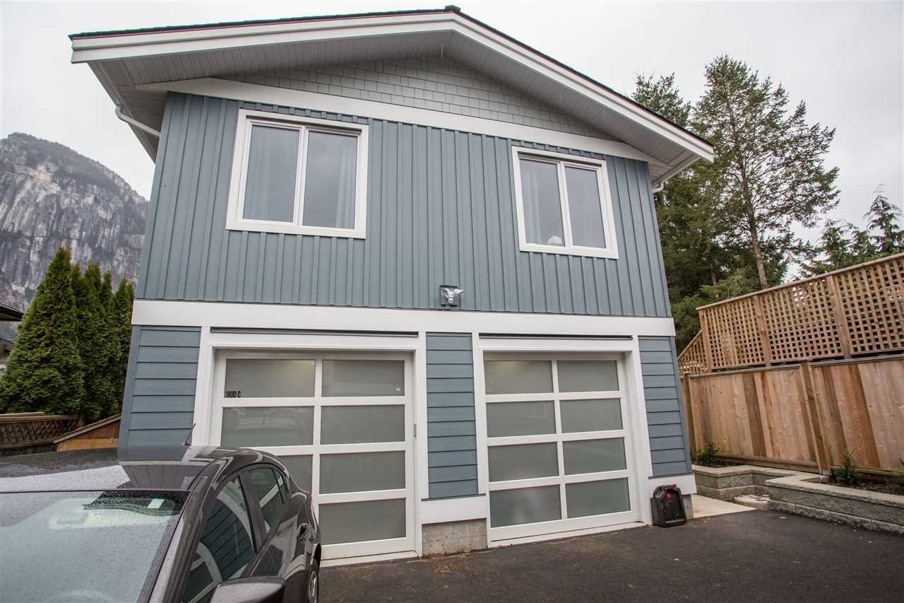 1800 Cedar Dr
