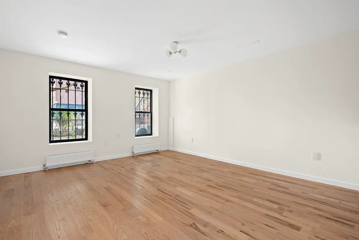 765 Jefferson Avenue #1