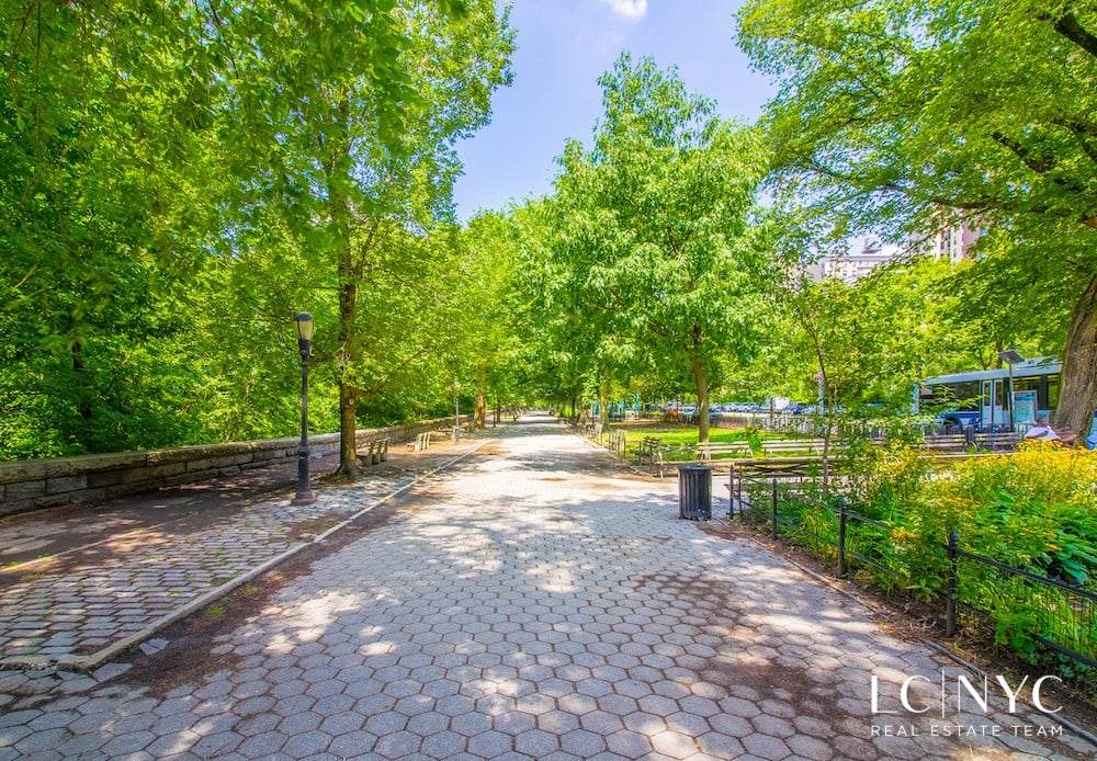 300 Riverside Drive, #14A