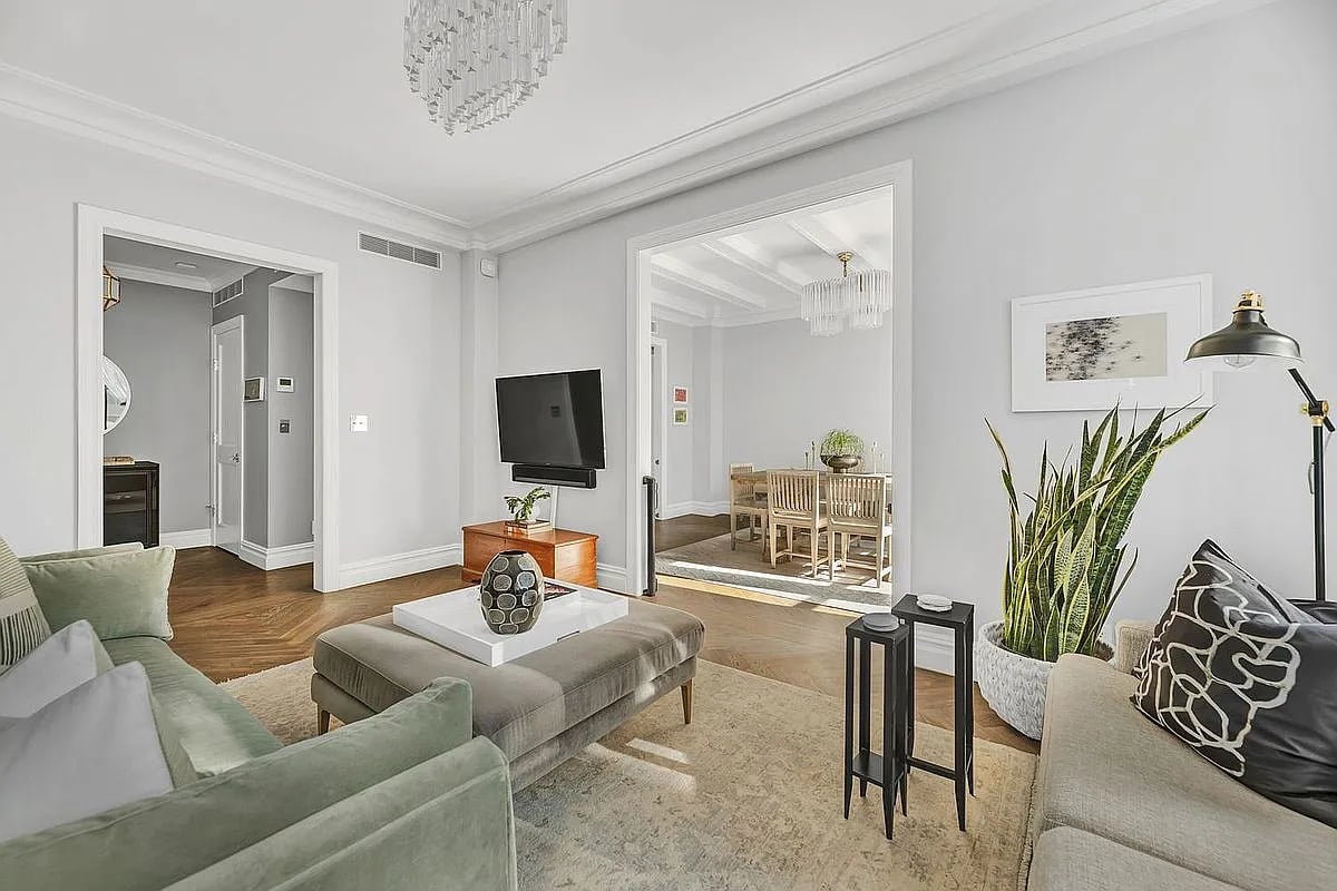 420 Riverside Dr, #2G