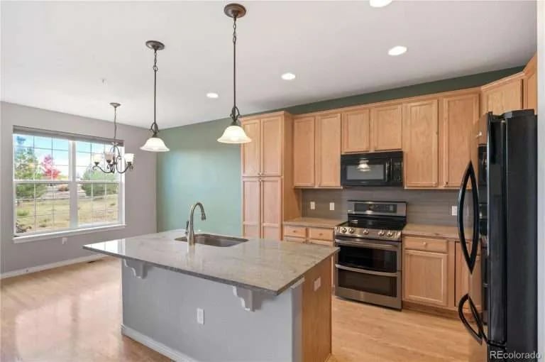 11932 W Long Cir #102