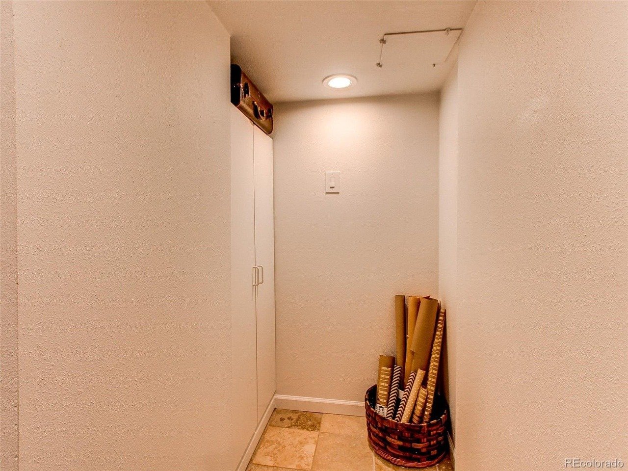2605 W 37th Ave