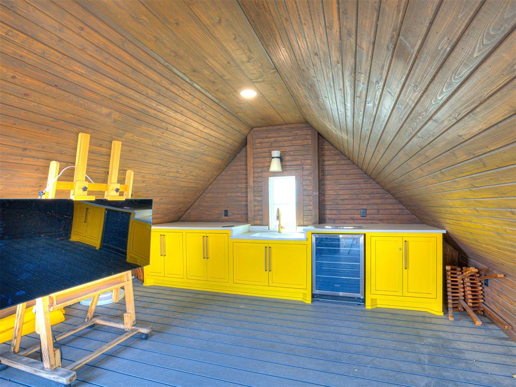 The Agency Oklahoma Listing of the Week: The Pella House at Carlton Landing - Wyatt Poindexter - The Agency Oklahoma
