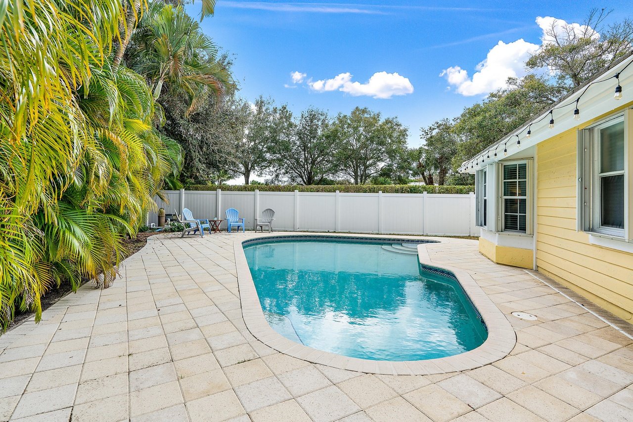 104 Jeanette Way 
