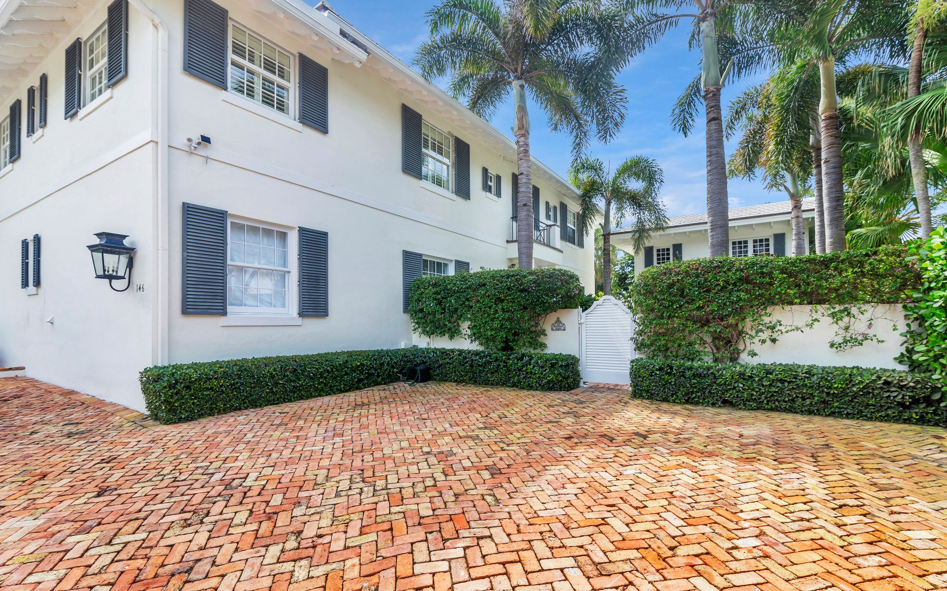 146 Sunset Ave #C