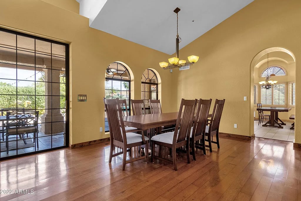 10985 E Palomino Rd