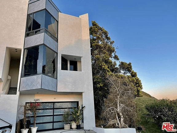 21323 Rambla Vista, #2