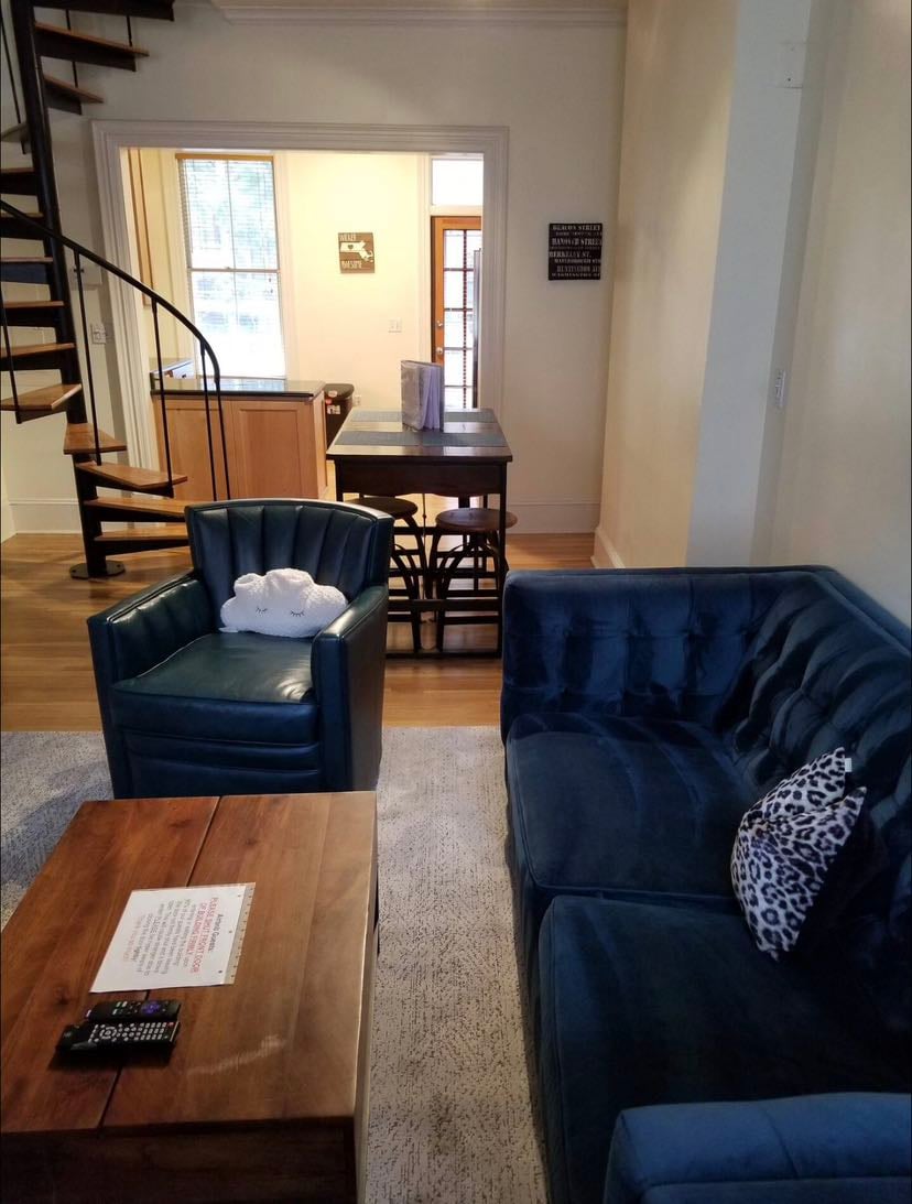 38 Hanson St #2