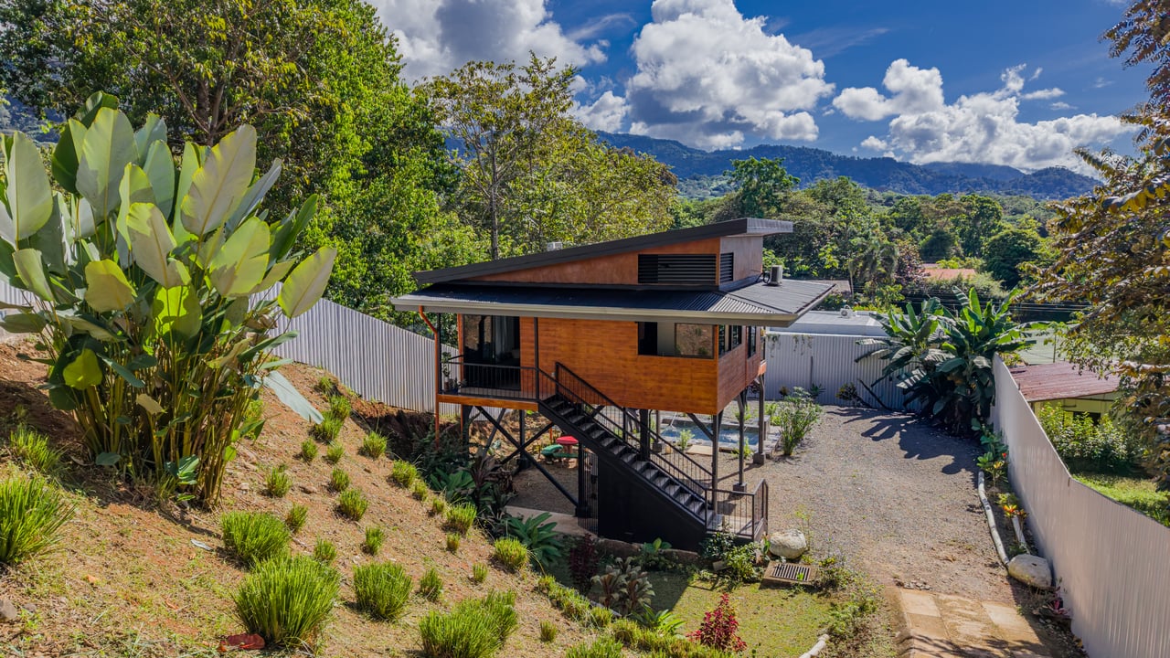 Turnkey Home in Ojochal Expansion Potential & Mountain Views
