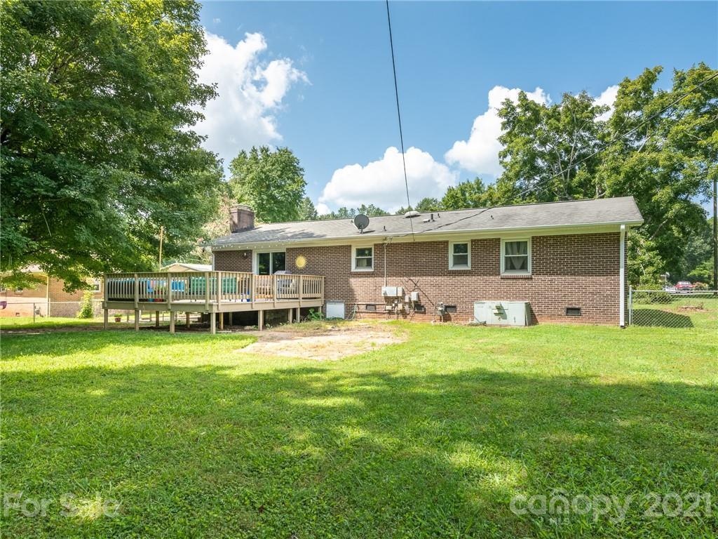 10116 Windrift Rd