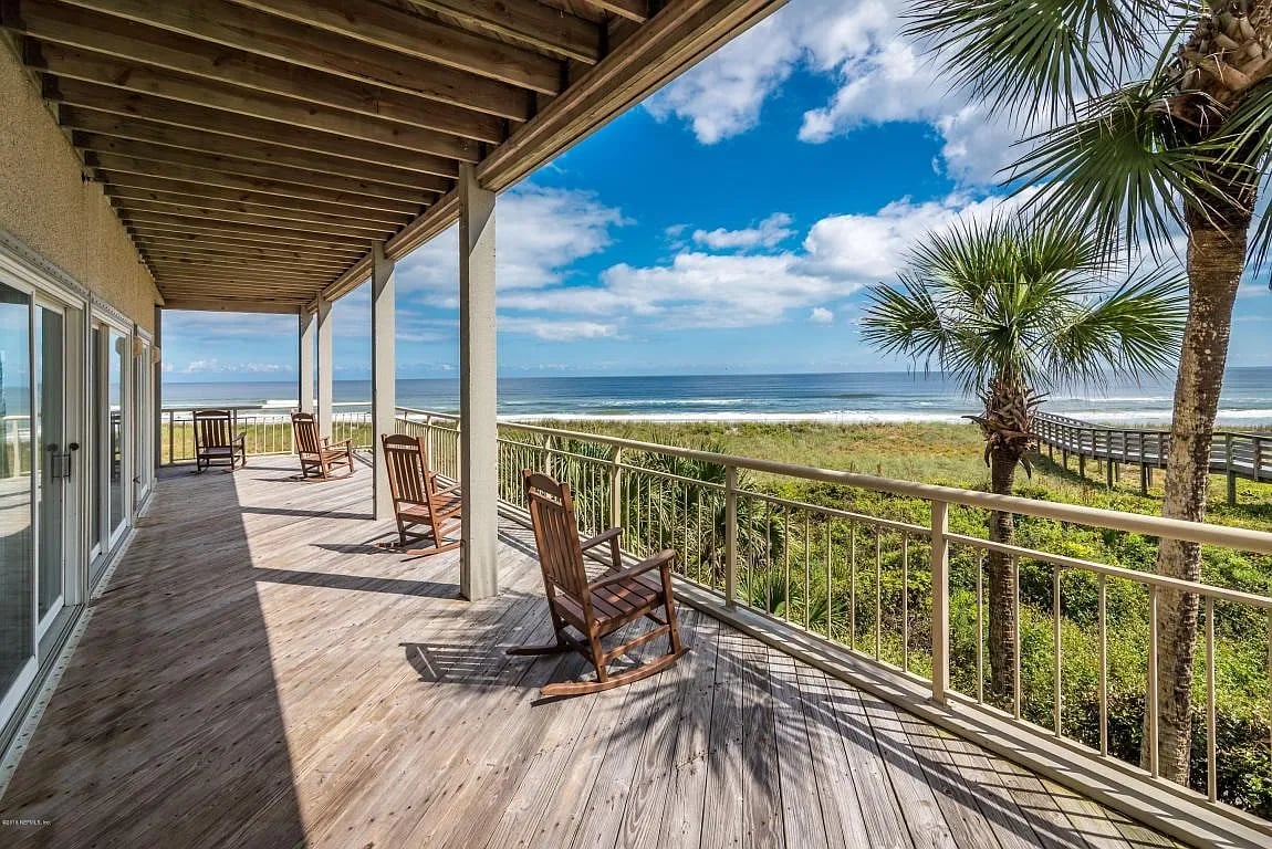 186 Sea Hammock Way