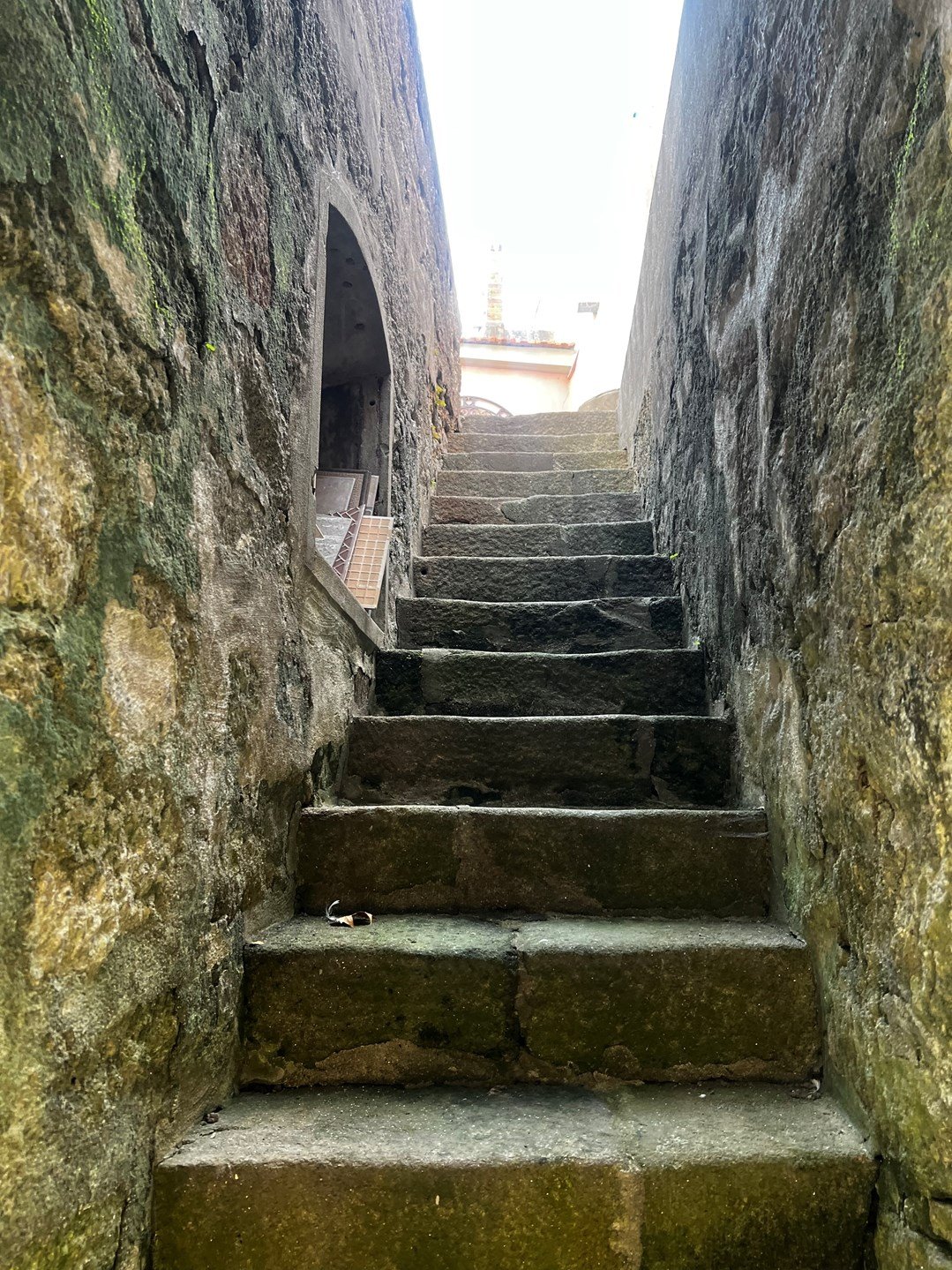 Traditional Four Story Building with Exceptional Investment Potential on Rua do Almada Porto