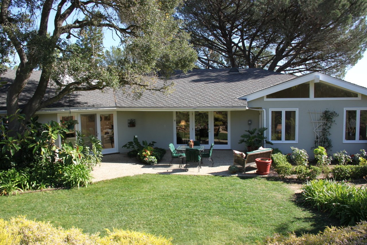 1661 Las Canoas Rd