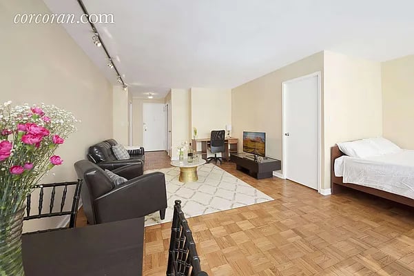 209 East 56th Street #8A