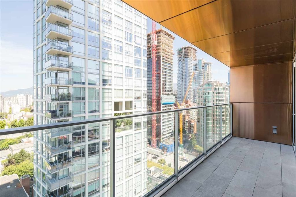 1480 Howe St, #2307