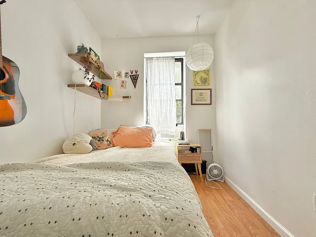 1402 Putnam Avenue #3L