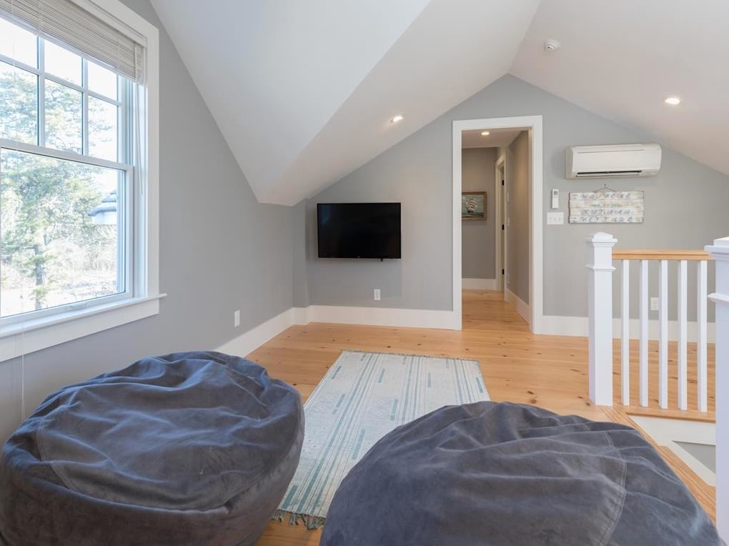 204 Katama Rd