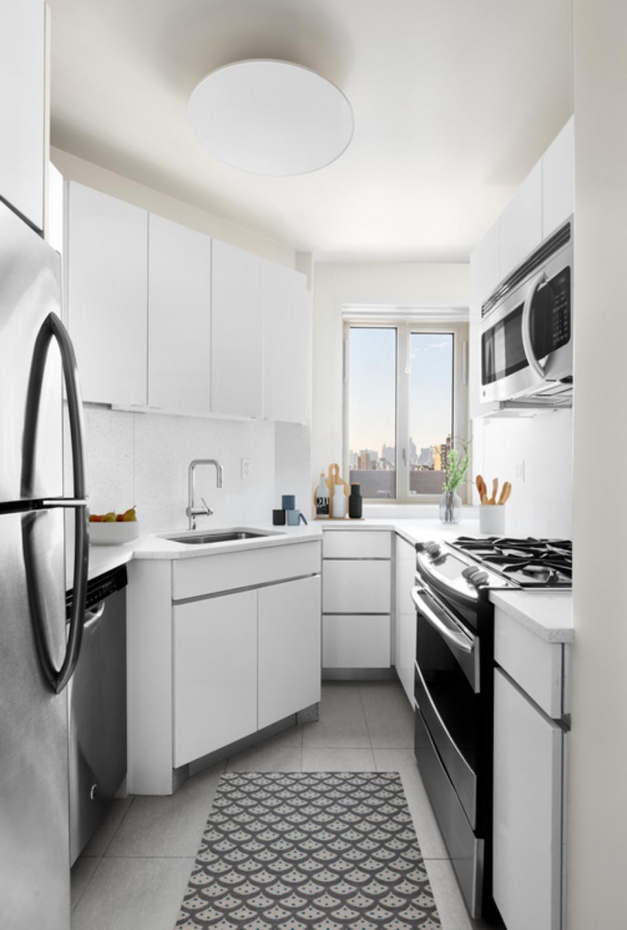 21 Stuyvesant Oval #ME