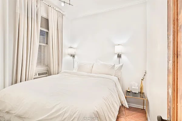 131 Thompson Street #2D