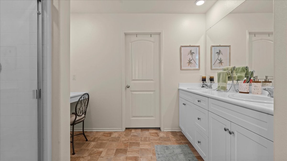 17114 Gray Pine Pl, San Bernardino, CA 92407