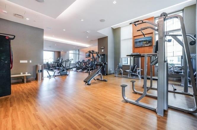 99 HUDSON ST Unit: 402