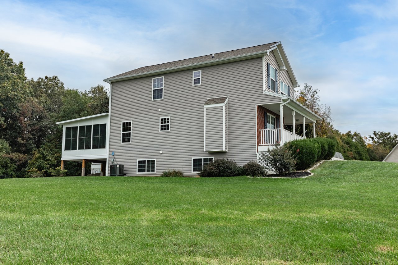 125 Grace Court