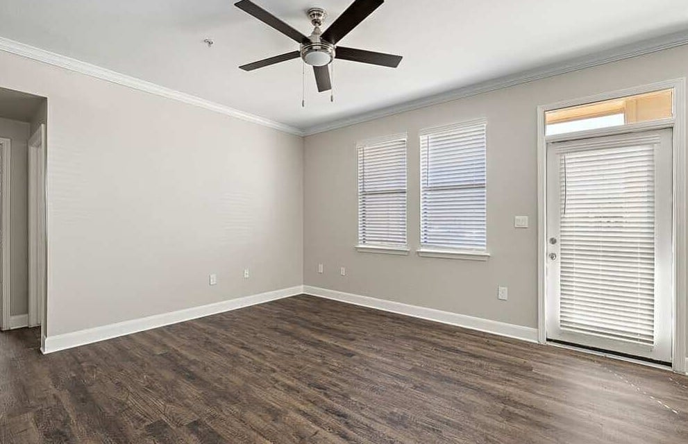 Wonderful 1/1 NW of downtown Austin