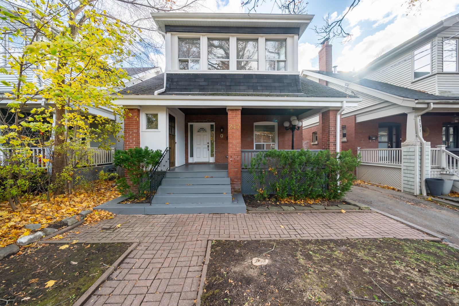 247 St Clements Ave