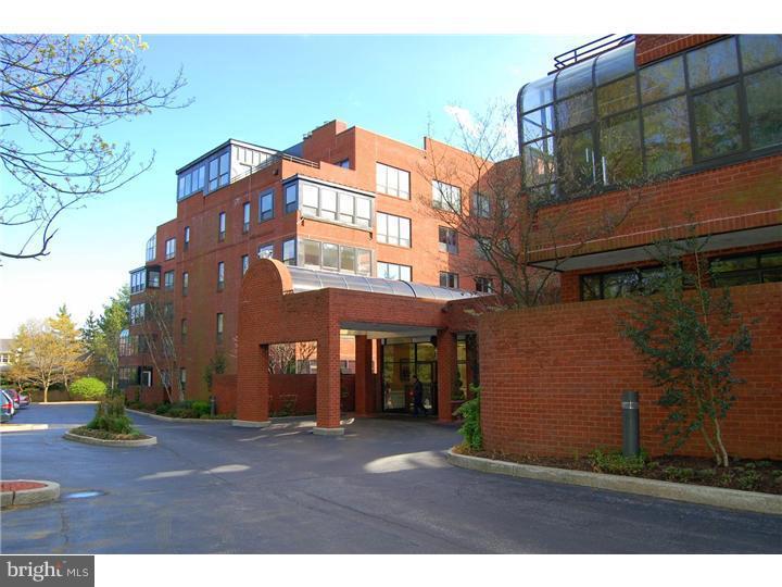 101 Cheswold Ln #5H