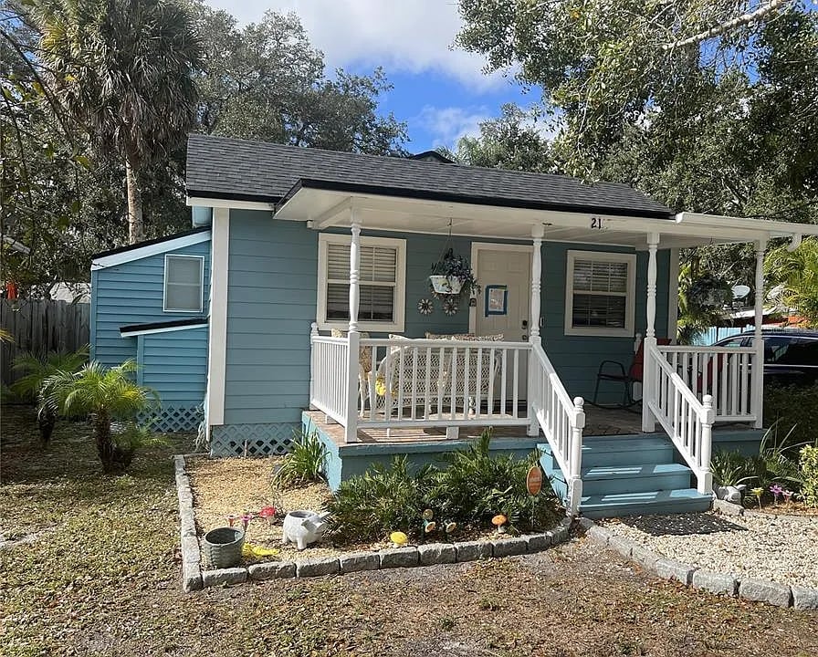 215 N LOCKWOOD RIDGE ROAD