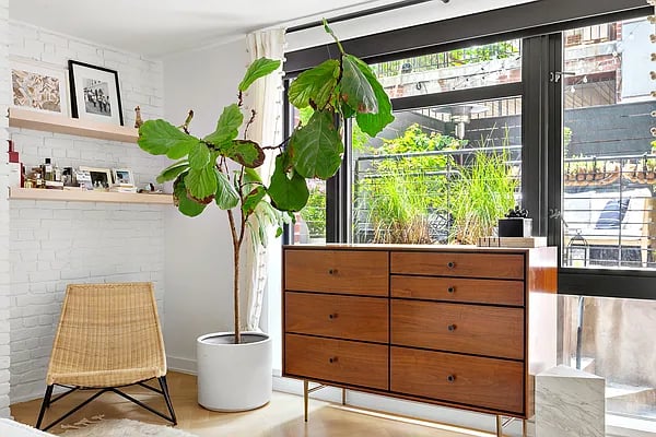 321 Manhattan Avenue #1