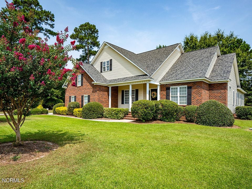 Home in Taberna neighborhood