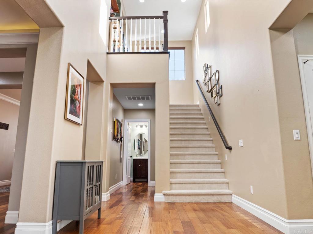 1176 Parkview Dr