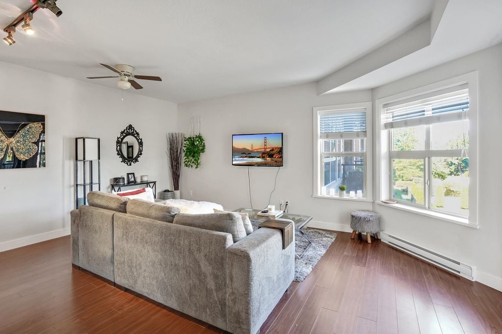 20219 54a Ave, #312