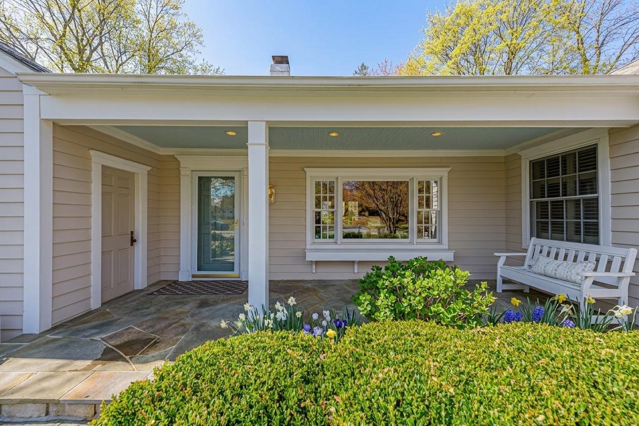 Timeless Living in the Heart of Purcellville