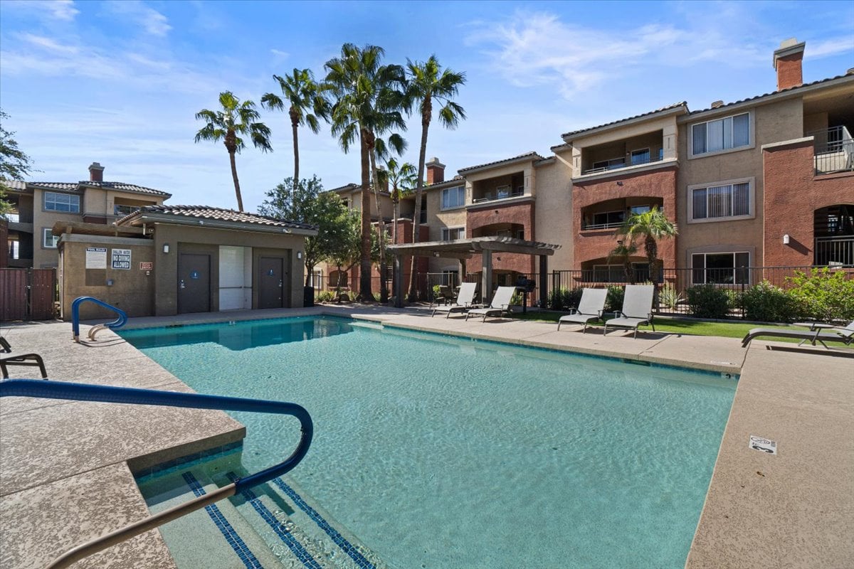 5401 E Van Buren Street 1054