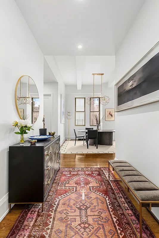 263 9th Ave, #7D