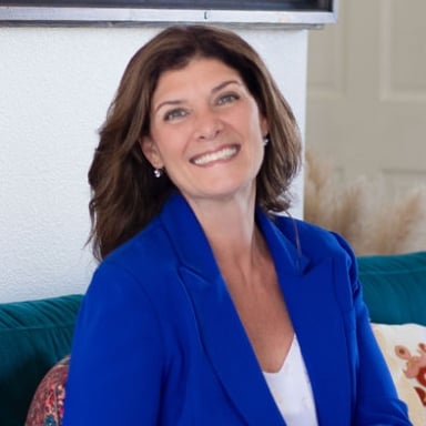 Jessica Jaundoo New Smyrna Beach, FL Real Estate Agent Headshot