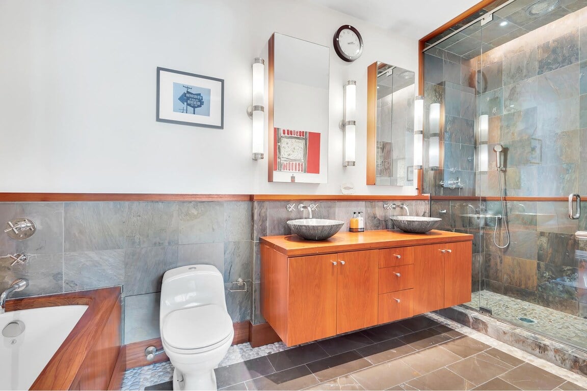 38 Warren Street #9C