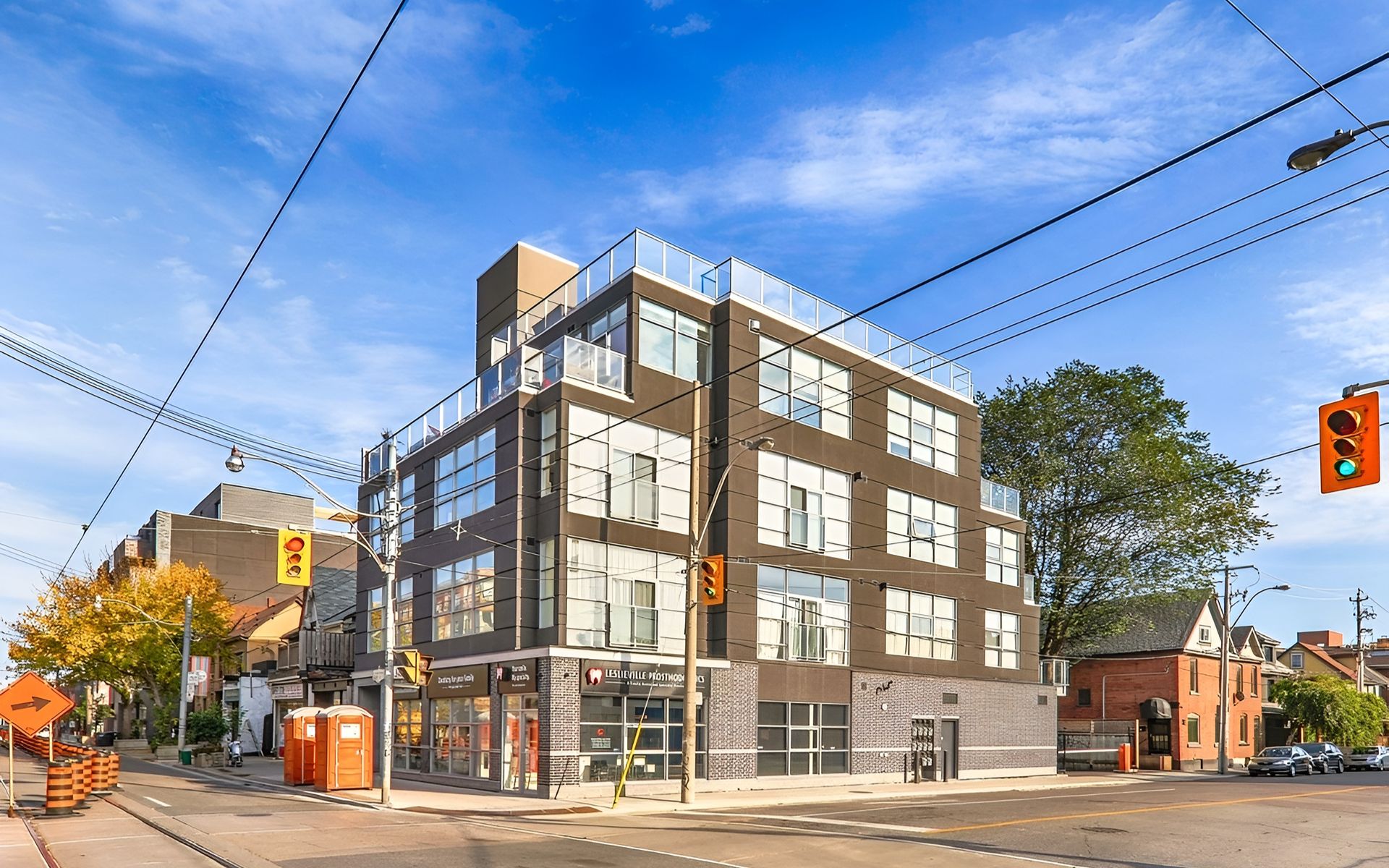 1003 Queen St E, #202