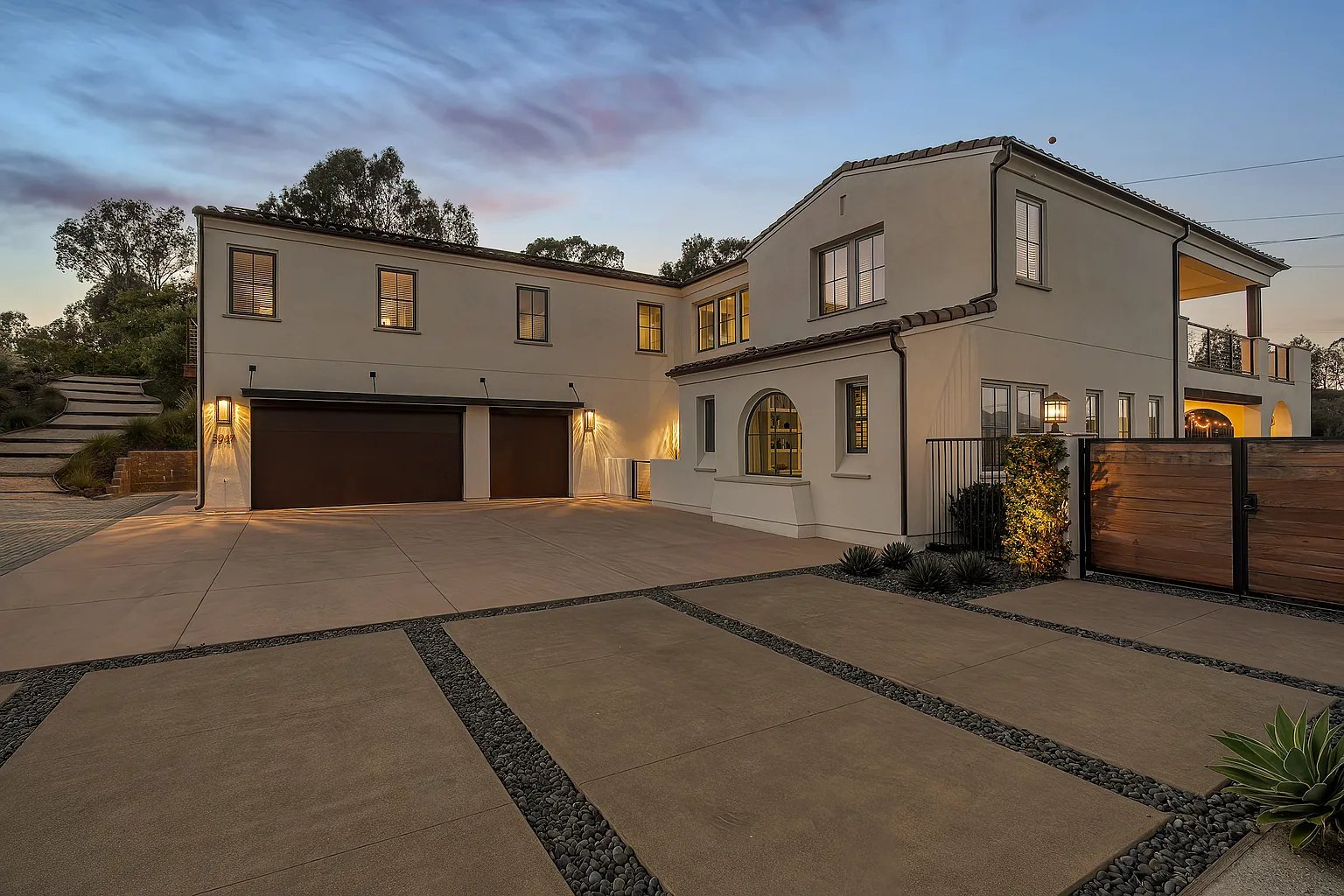 3947 Rancho Summit Dr