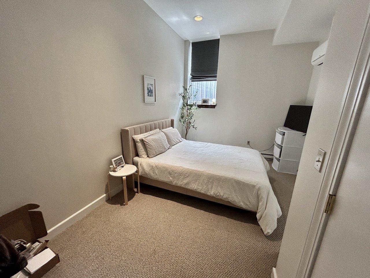 AUGUST 1!!! Unique 1 Bed + Loft Office w/ Common Laundry and Common Roof Deck - Steps to Back Bay Station! 