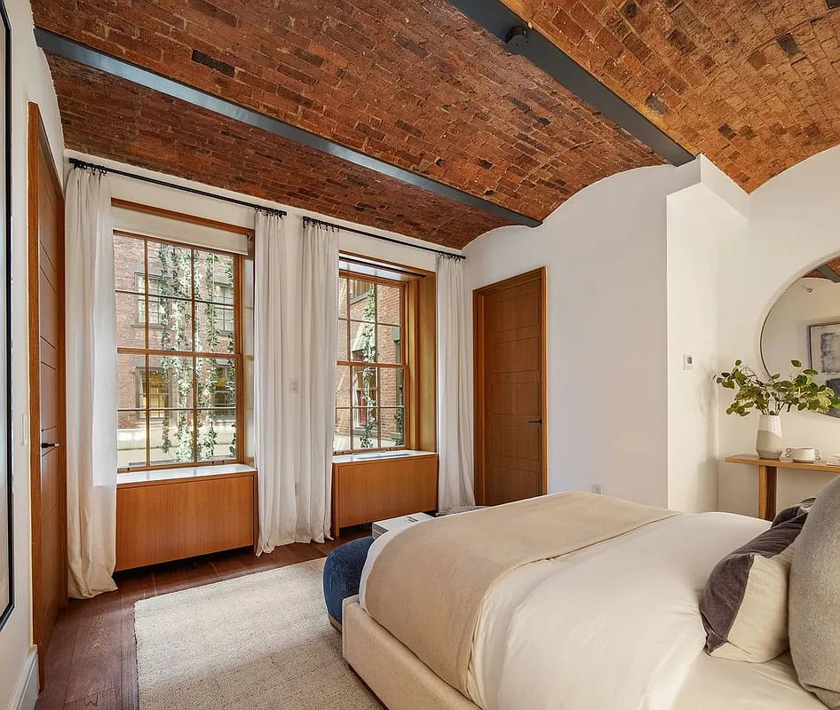 36 Bleecker Street, 3D