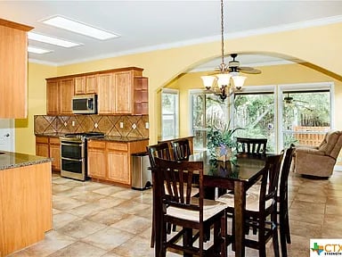 531 Deep Water Dr