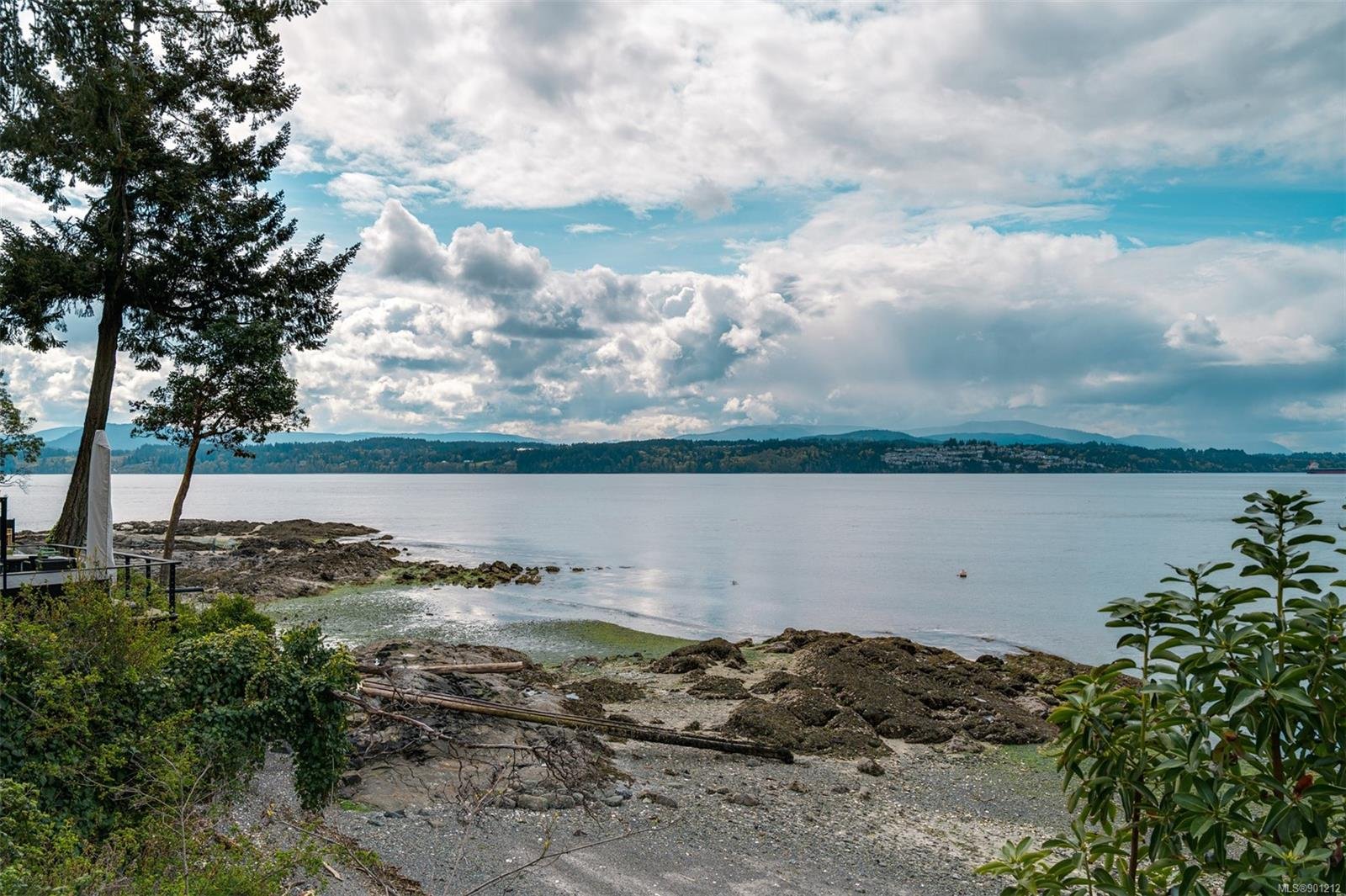 386 Lands End Rd