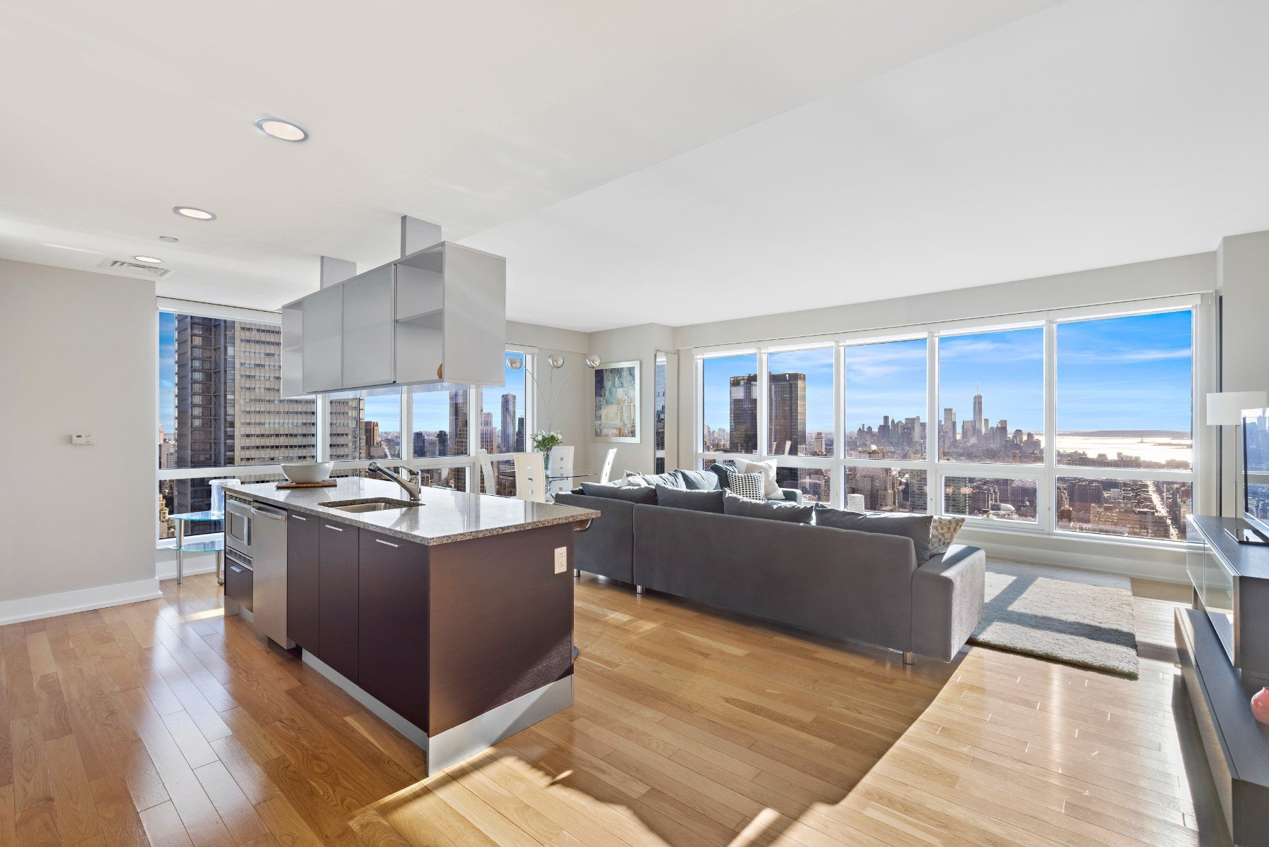 350 West 42nd Street, #53G